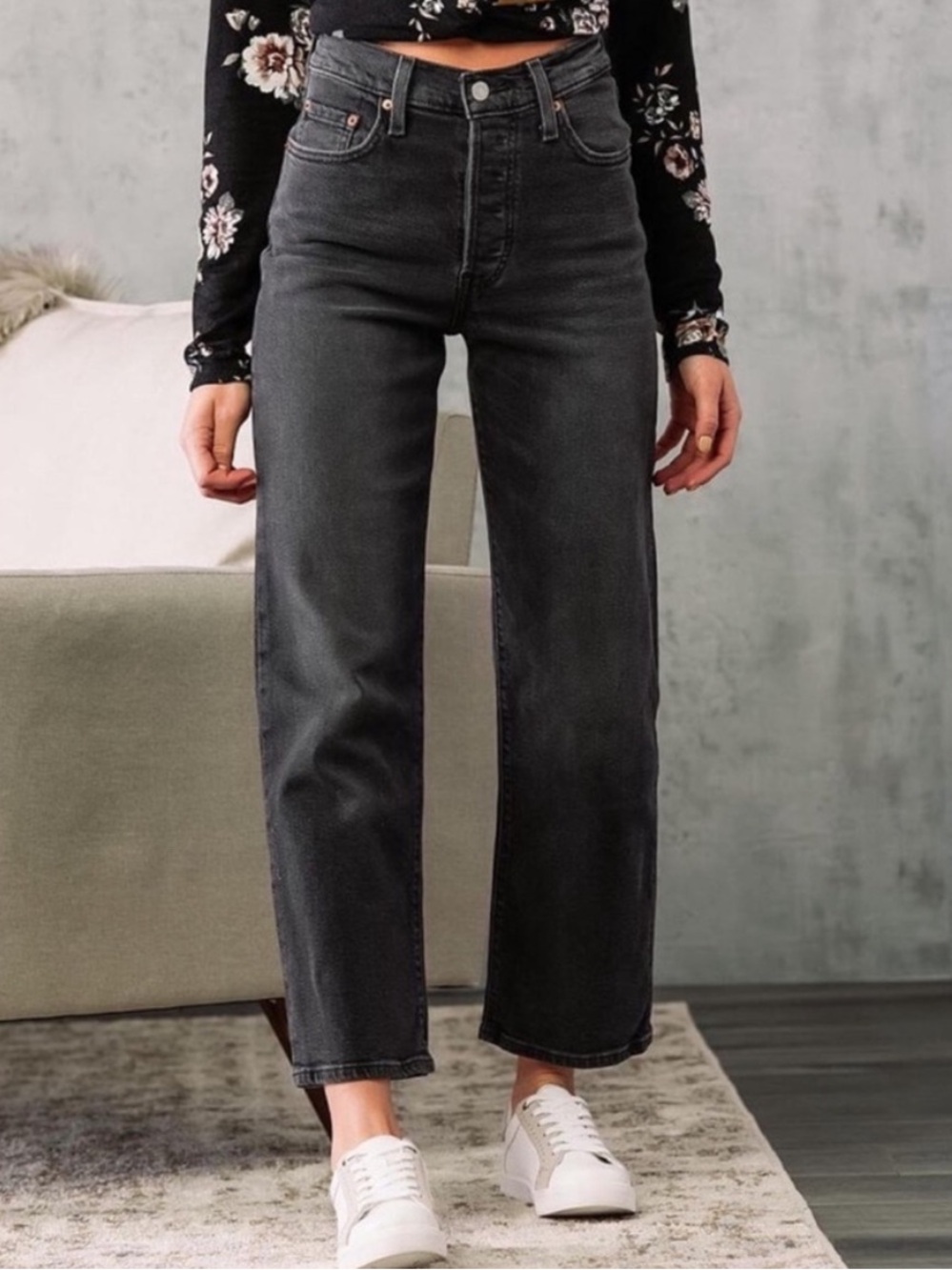 Levi’s Ribcage Straight Ankle Jean Black 28 - Picture 2 of 16